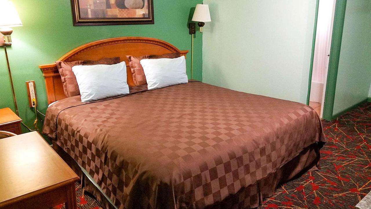 American Inn & Suites Childress Kültér fotó